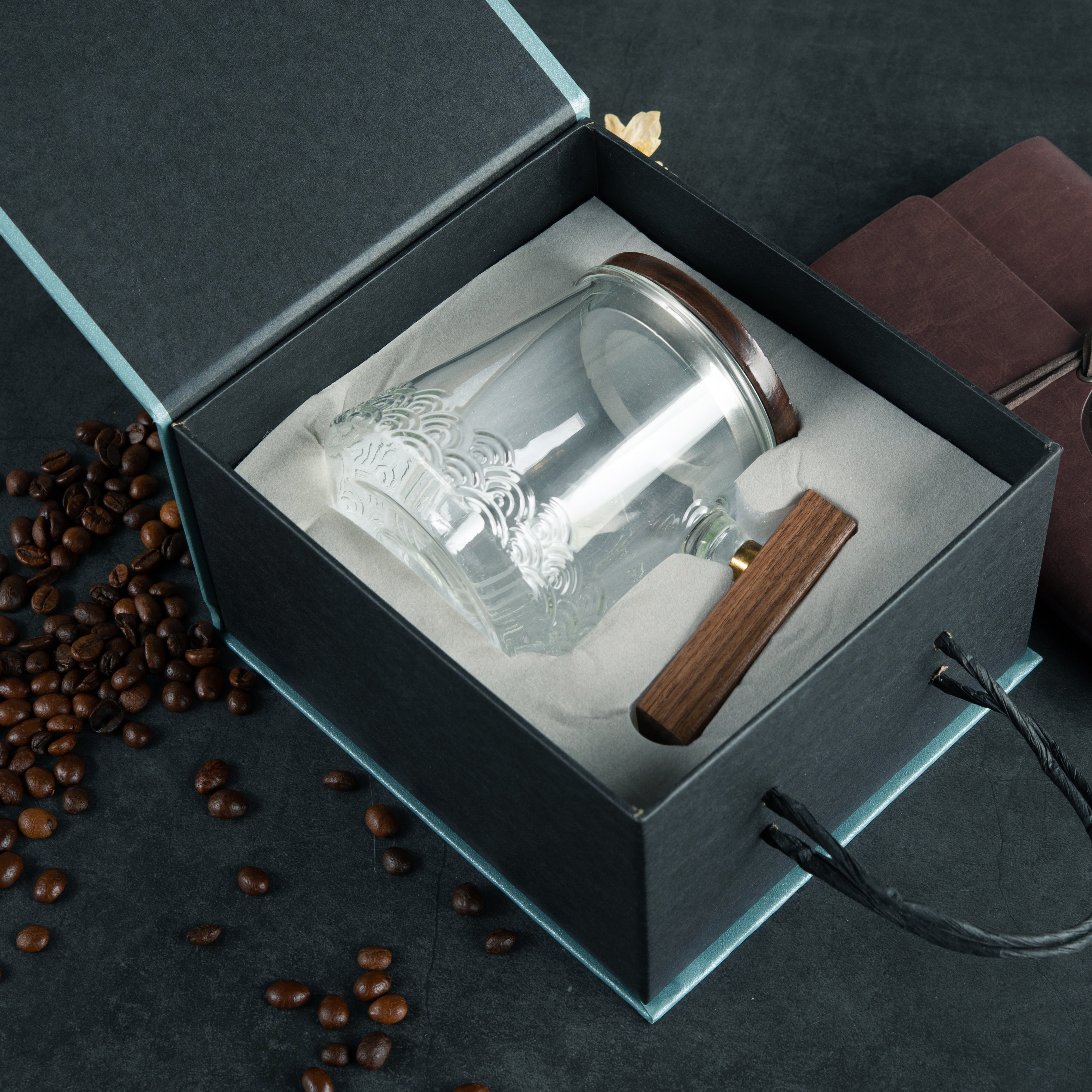 Goldfish Glass Coffee& Tea Mug  – Elegant & Heat-Resistant
